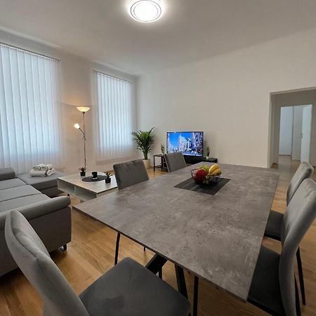 Modernes Juwel In Zentraler Lage Viena Exterior foto